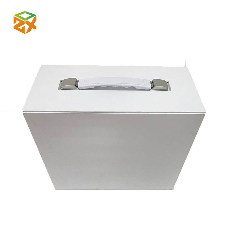 Puting Cardboard Gift Box